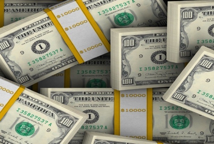 Dólar cai frente ao real com foco passando para decisões de política monetária e Haddad