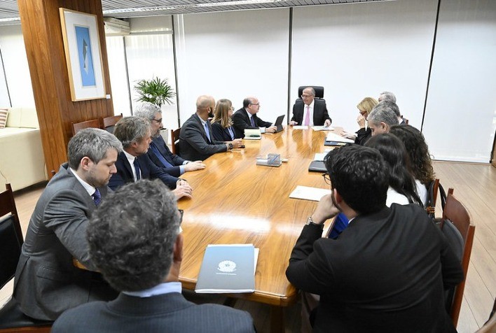 ECONOMIA: MDIC e BID anunciam parceria para fortalecer e agilizar o comércio internacional no Brasil