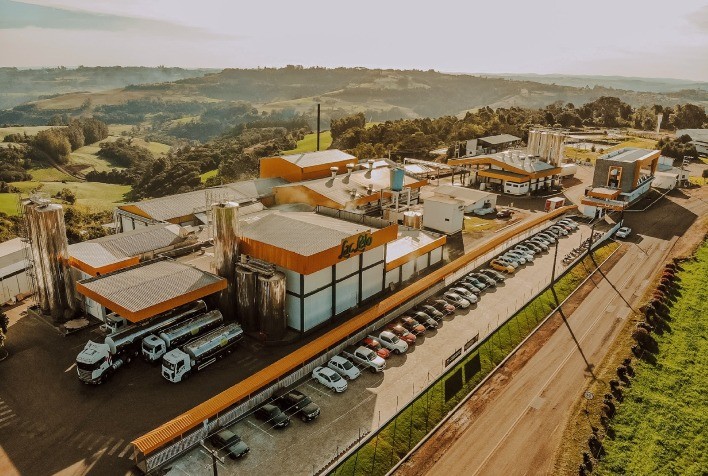 Fintech do leite já disponibilizou mais de 200 operações de crédito para pequenos e médios produtores de leite de laticínio catarinense