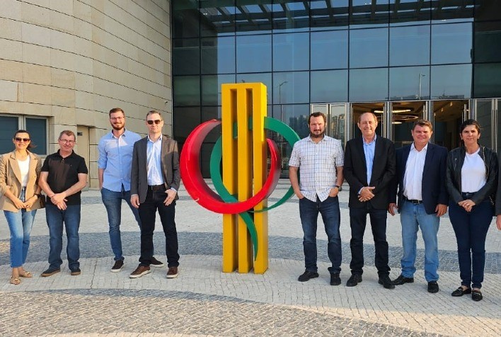 Grupo busca parceria para ampliar exportação de madeira para a China