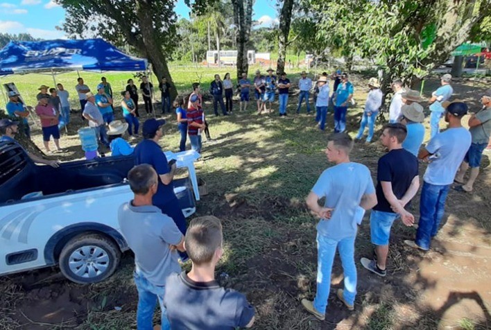 SAFRA 2023/2024: Com 16 encontros, IDR-Paraná e Embrapa iniciam giro técnico da soja