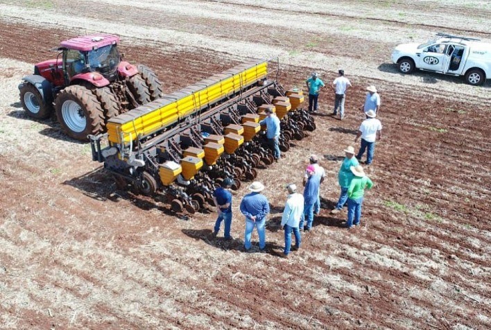 Produtividade das lavouras aumenta em até 30% com regulagem e manutenção das plantadeiras