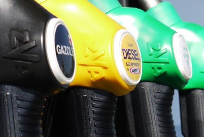 Estabilidade nos combustíveis: Diesel, gasolina e etanol mantêm preços firmes nos postos brasileiros, informa ValeCard