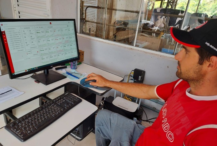 Sistema de gestão para produção leiteira fomenta o conceito de 'fazenda do futuro'