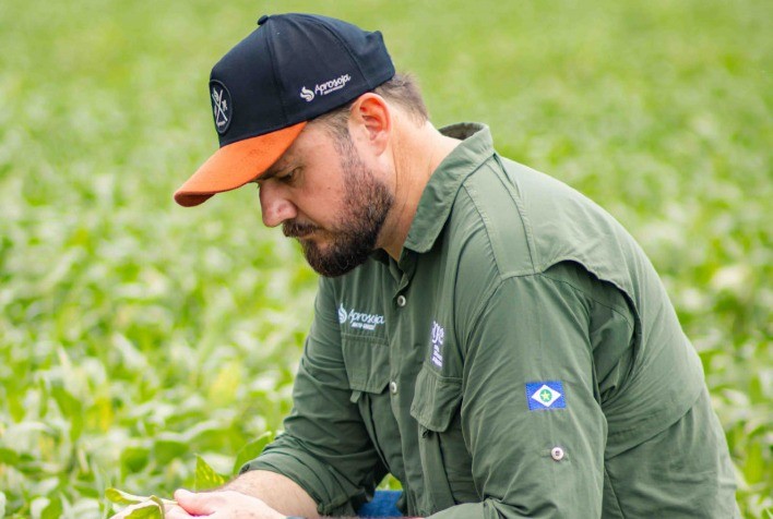 Presidente da Aprosoja-MT alega impacto negativo nos rendimentos dos agricultores devido a dados desatualizados da Conab