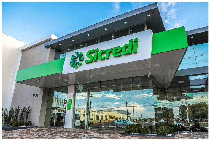 Sicredi anuncia R$ 8 bilhões para Show Rural Coopavel e reforça parceria com produtor rural