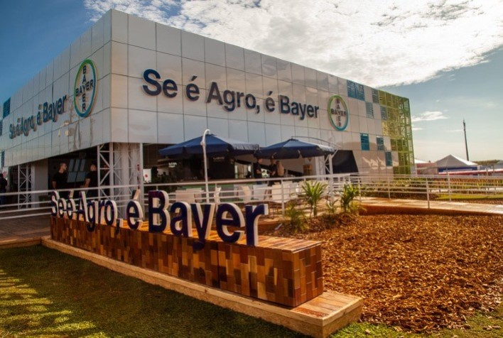 Bayer anuncia parcerias e lançamentos com foco em experiência do cliente durante Show Rural Coopavel
