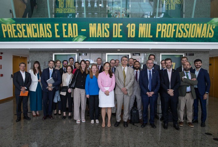 Sistema CNA/Senar recebe delegação de diplomatas europeus