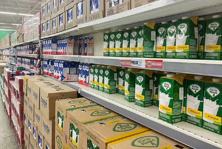 Cadeia produtiva do leite vê cenário desafiador em 2024