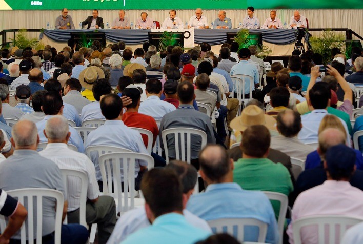 Coamo tem receita global de R$ 30,3 bilhões e distribui sobras de R$ 850 milhões aos cooperados