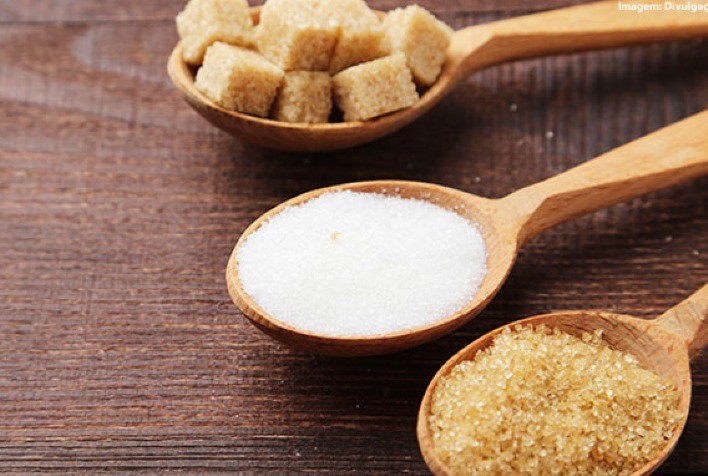 Contratos futuros de açúcar encerram a semana em alta impulsionados por previsões otimistas para safra brasileira