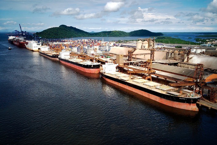 Portos do Paraná registra o melhor janeiro da história em movimentação de cargas