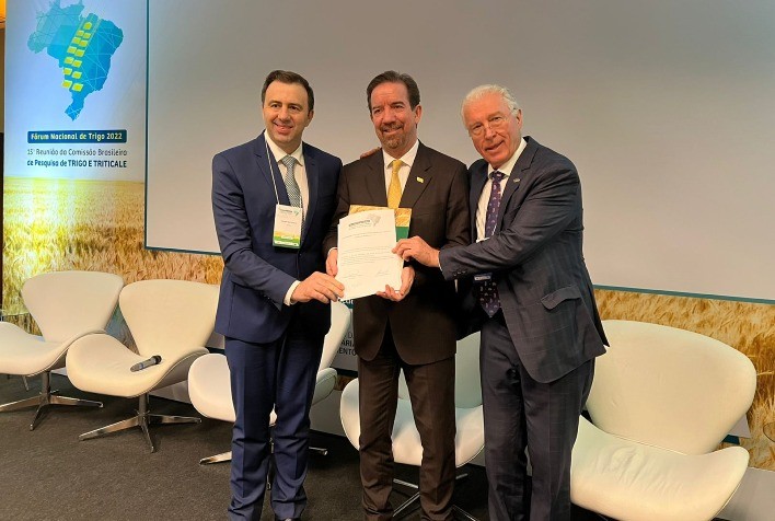 Embrapa e Be8 Firmam Parceria para Desenvolver Cultivares de Triticale na Produção de Etanol