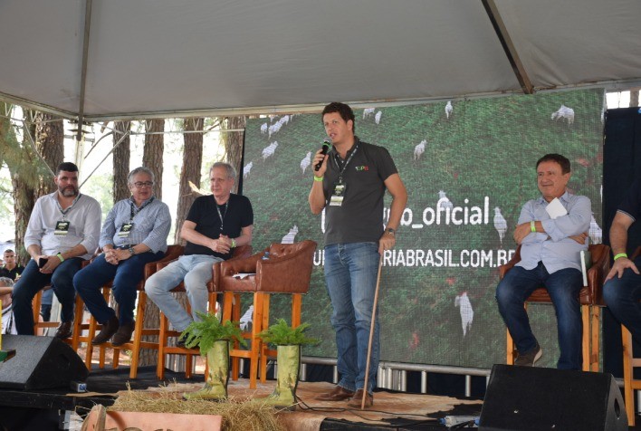 Grupo fomenta a conexão entre os pecuaristas e a indústria