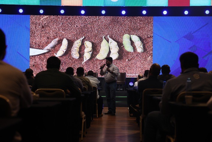 Principal evento da cultura da soja reunirá especialistas para debater economia e saúde da safra