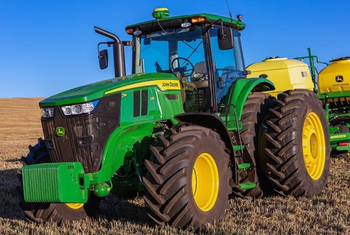 John Deere vai testar motor a etanol no Brasil
