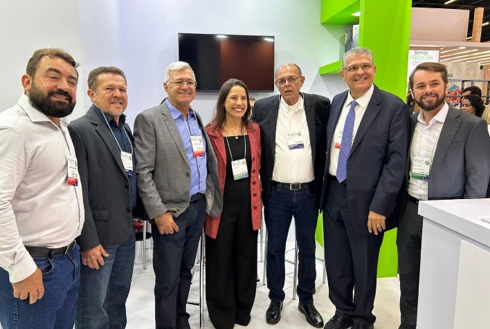 Missão de Fruticultores do Vale do São Francisco Celebra Sucesso na Fruit Atração São Paulo