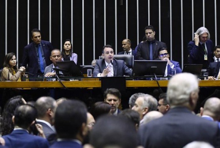 Congresso Nacional anula vetos relacionados a Pesticidas e Regularização Fundiária