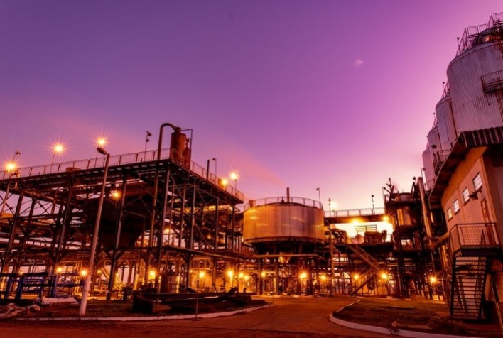 Safra recorde e crescimento lento da demanda por etanol impõem dificuldades ao biocombustível