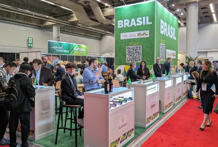 Empresas Brasileiras Conquistam Novos Mercados na Maior Feira Alimentar da América do Norte