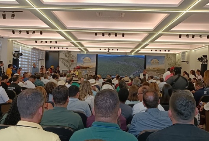 Governo estadual da Bahia lança Plano ABC+ na Bahia Farm Show