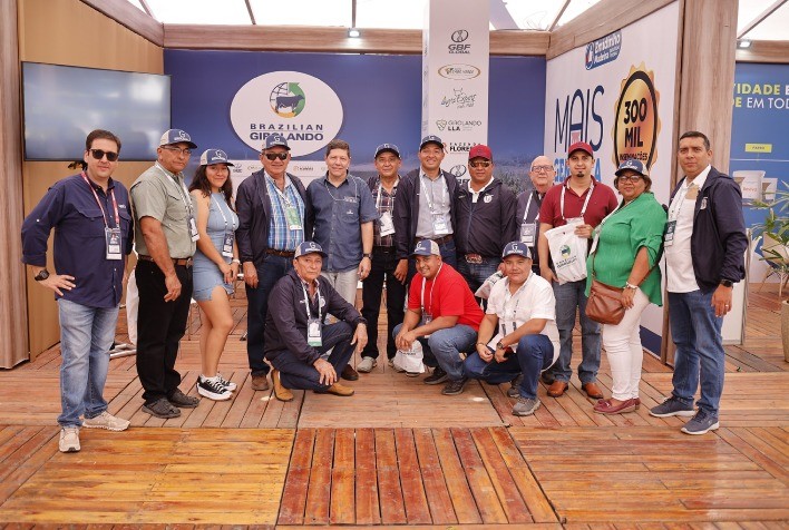 Megaleite 2024 acolhe comitivas internacionais e destaca a Raça Girolando