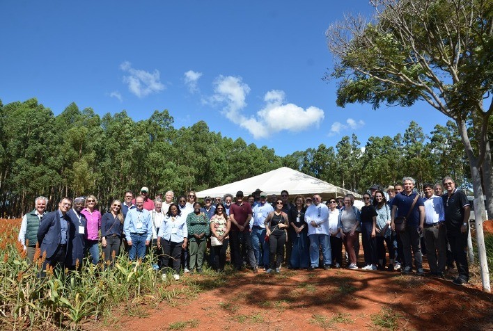 Conservação e Inovação: Conselheiros do CGIAR Conhecem Tecnologias Sustentáveis para o Cerrado