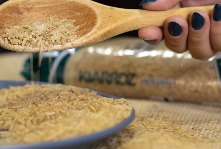 Processo de Beneficiamento do Arroz Integral: Preservando Valor Nutritivo e Sabor Autêntico