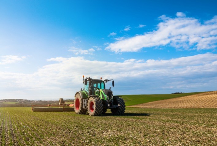 Mercado de Tratores e Máquinas Agrícolas em Queda