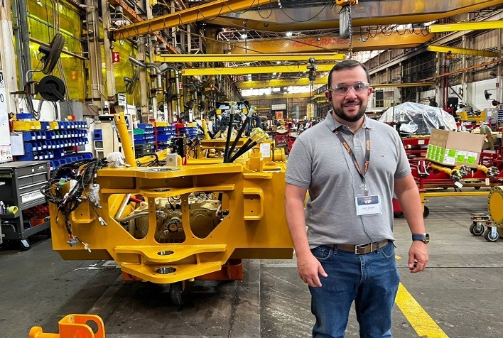 Reflorestar Fortalece Parceria com a Tigercat em Visita ao Canadá