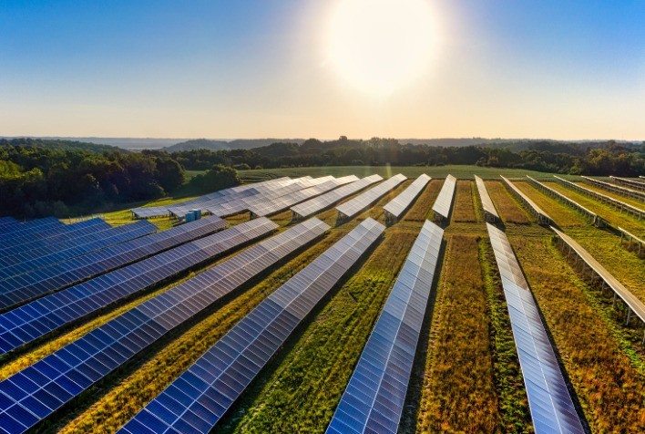 Minas Gerais Alcança 3,9 Gigawatts em Energia Solar com Investimentos de R$ 19,7 Bilhões