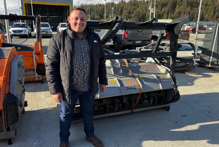 Inovação em Silvicultura: Reflorestar Conhece Triturador Operado por Controle Remoto no Chile