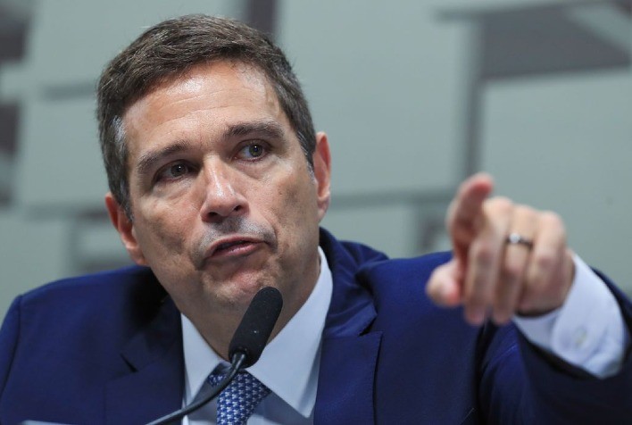 Campos Neto Expressa Preocupação com Desancoragem das Expectativas de Inflação e Reforça Compromisso com Meta