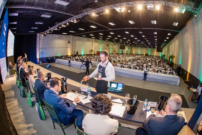 32ª Avaliação Nacional de Vinhos: Redução nas Amostras, Diversidade e Expectativas