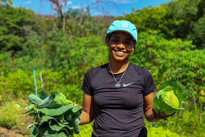 Programa de Aquisição de Alimentos em Minas Gerais Ganha Destaque em Avaliação de Políticas Públicas