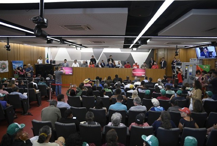 Plano Safra 2024-25 Destina R$ 7,2 Bilhões para Agricultura Familiar em Minas Gerais