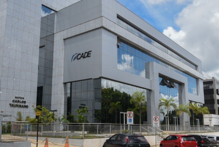 Cade aprova acordo de R$ 7,5 bilhões entre frigoríficos, mas impõe restrições