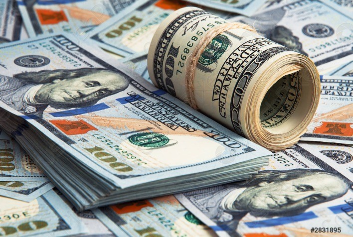 Tensão nos Mercados: Dólar Oscila com Foco no Emprego nos EUA, Enquanto Ibovespa Registra Alta