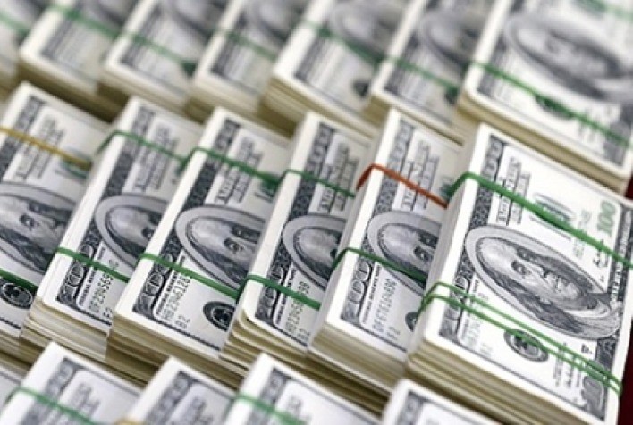 Dólar Oscila com Dados Mistos da Economia dos EUA