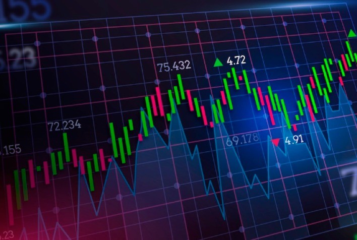 Ibovespa flutua em torno dos 131 mil pontos em dia de vencimentos e foco na Vale