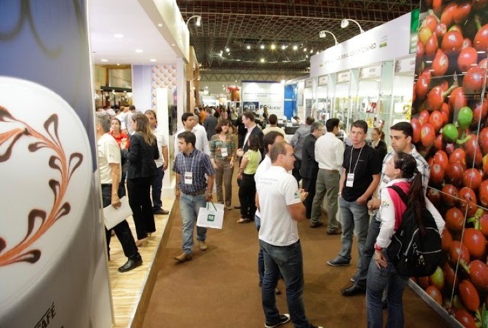 12ª Semana Internacional do Café: Clima, Ciência e Futuro Cafeeiro em Debate