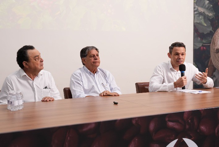 Yara entrega primeiro lote de fertilizantes "lower carbon" à Cooxupé e promove descarbonização na cafeicultura