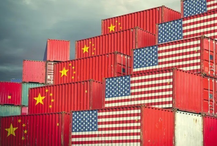 China adota medidas para fortalecer comércio exterior diante de tensão tarifária com os EUA