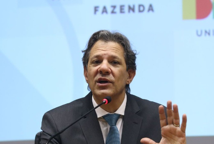 Governo Fecha 2024 com Déficit Fiscal de 0,1% do PIB, Afirma Haddad