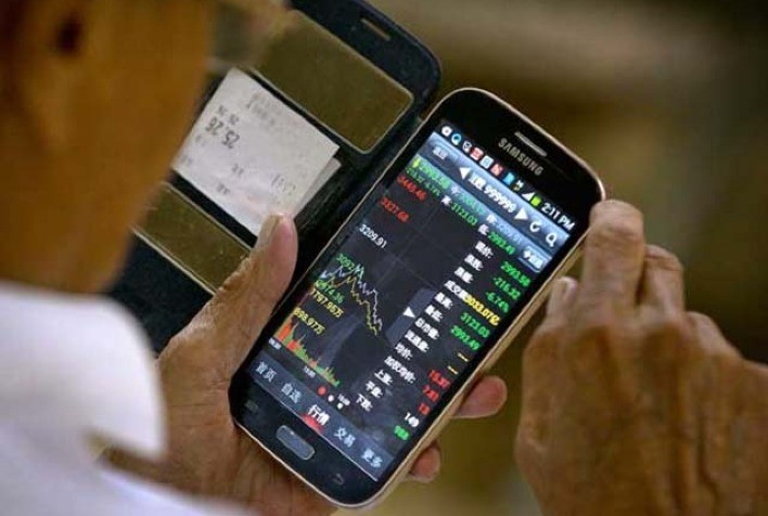 Mercados asiáticos recuam com preocupações sobre cortes de juros nos EUA