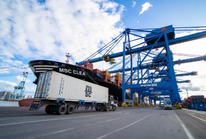 Exportações de SC Batem Recordes em 2024, mas Cenário de 2025 Exige Cautela