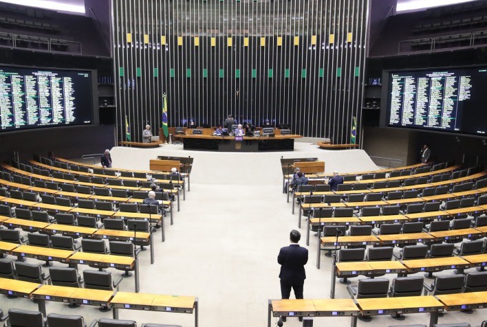 Brasil lidera avanço no agro com o PL 4357/2023: estabilidade jurídica e segurança alimentar