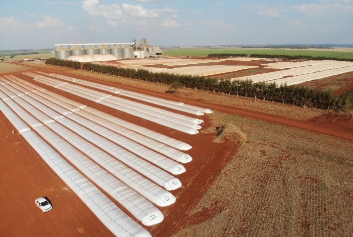 Silo Bolsa: Alternativa Estratégica para Armazenagem Temporária de Grãos