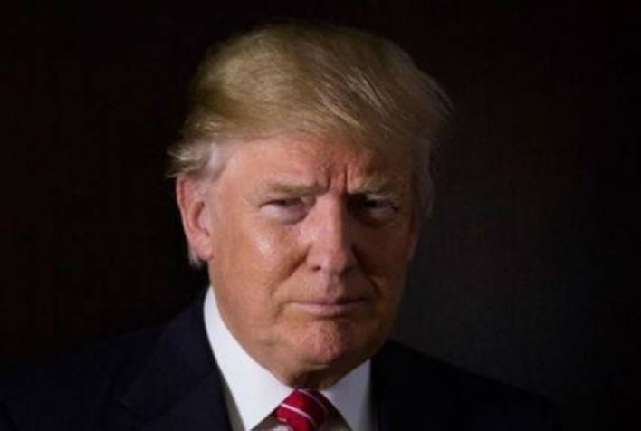 Trump anuncia suspensão de novos arrendamentos de terras federais para parques eólicos nos EUA