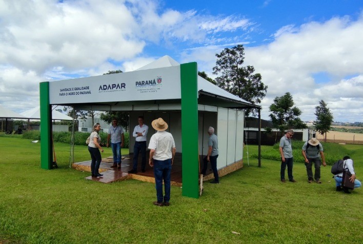 Adapar destaca sanidade e qualidade no Show Rural 2025